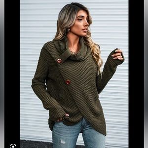 Cupshe NWT Charmaine Buttoned Turtleneck Wrap Sweater
L / Olive